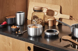 To Go termosrasia 710ml steel/musta