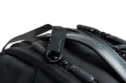 Altmont Professional 22 l, musta