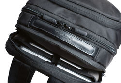 Altmont Professional Deluxe musta