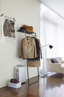 Tower vaateteline Shelf musta
