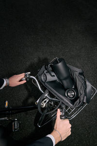 Termosmuki Sip'n'Go 0,9 l musta