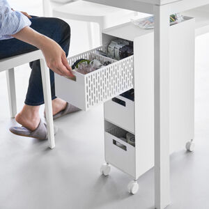 Tower laatikosto pyörillä valkoinen