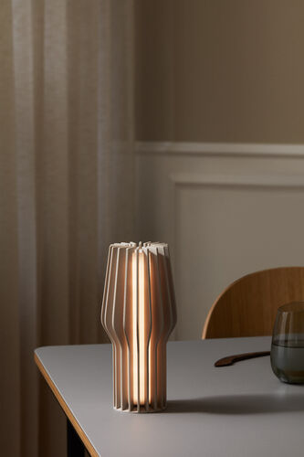 Pöytävalaisin Radiant Pearl beige