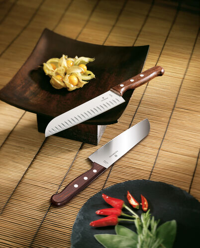 Santoku 17 cm ovaalihiottu