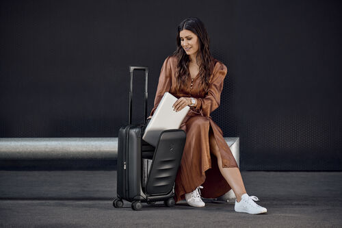Spectra 3.0 Carry-On musta
