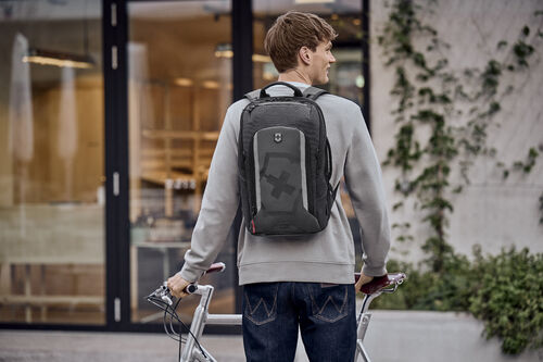 Touring 2.0 Commuter reppu musta